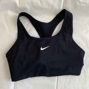SOLD Black Nike dri-fit sports bra size small